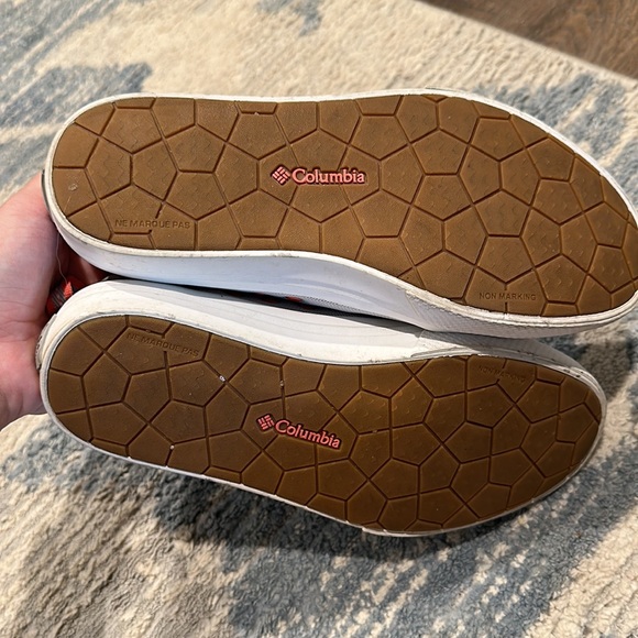 Women’s Columbia Slip On - Picture 4 of 4